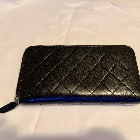 CHANEL Long Zip Wallet Matelasse BLACK - Picture 2 of 14